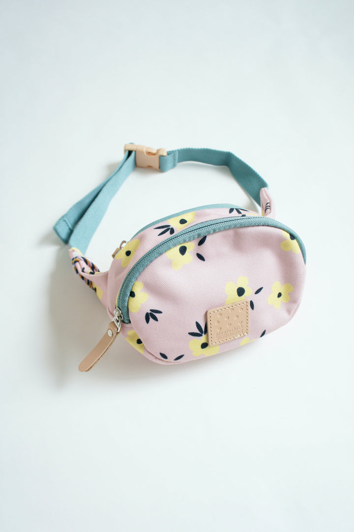 round banana bag / piupiu flowers