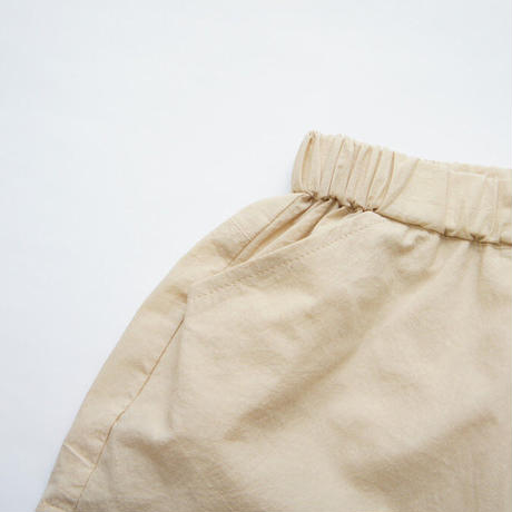 Tuck Short Pants